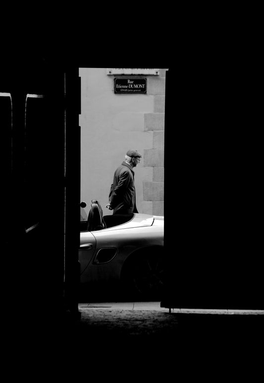 「ゆったりと」 -石の壁-シリーズ